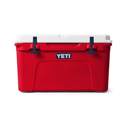 YETI Tundra 45 Cooler 45-Quart Green