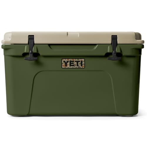 YETI Tundra 45 Cooler 45-Quart Green
