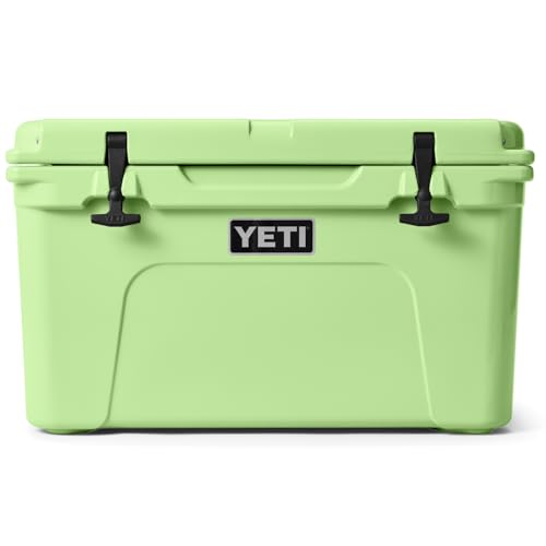 YETI Tundra 45 Cooler 45-Quart Green