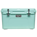 YETI Tundra 45 Cooler 45-Quart Green