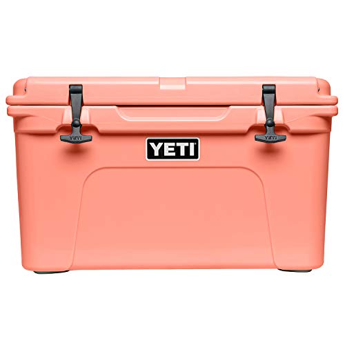 YETI Tundra 45 Cooler 45-Quart Green