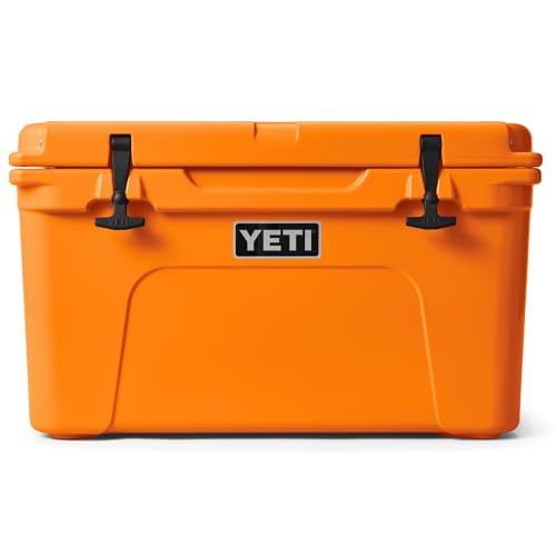 YETI Tundra 45 Cooler 45-Quart Green