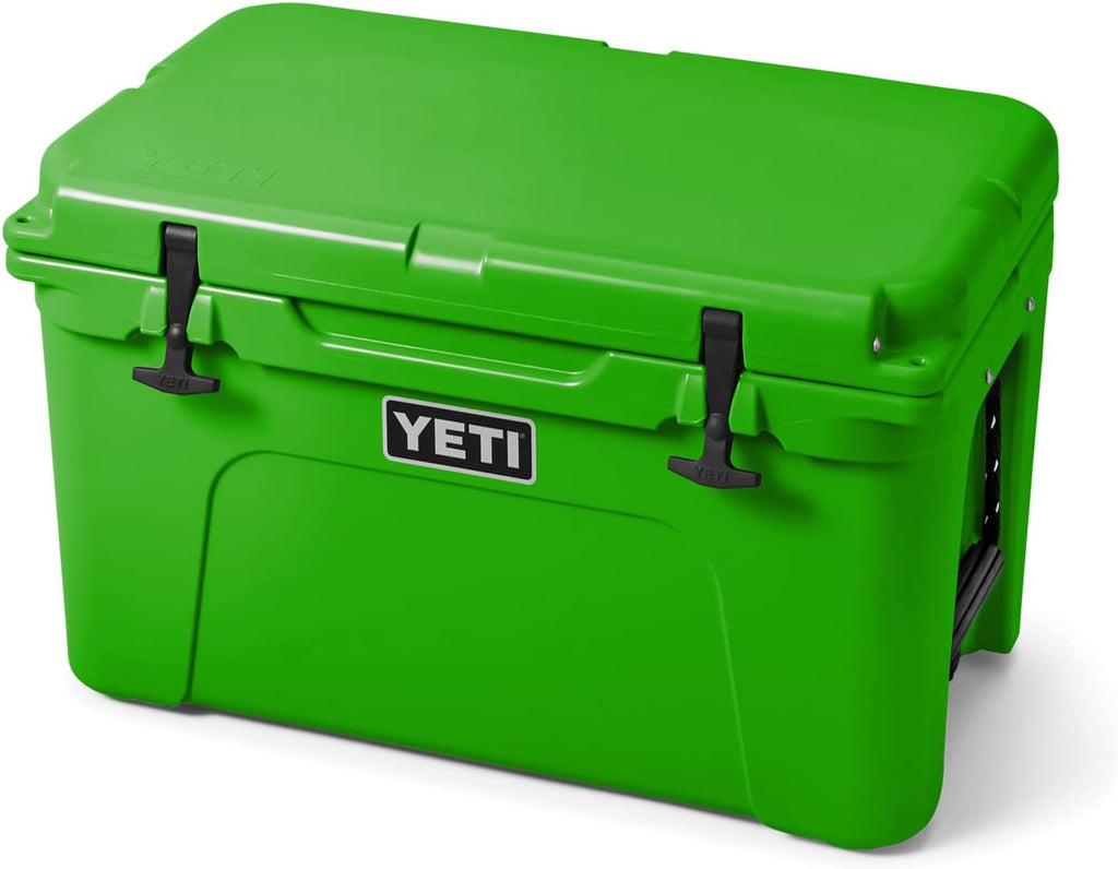 YETI Tundra 45 Cooler 45-Quart Green