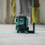 Makita SK700GDZ Max Li-ion CXT Green Multi-Line Laser, Batteries and Charger Not Included, Green, 12 V