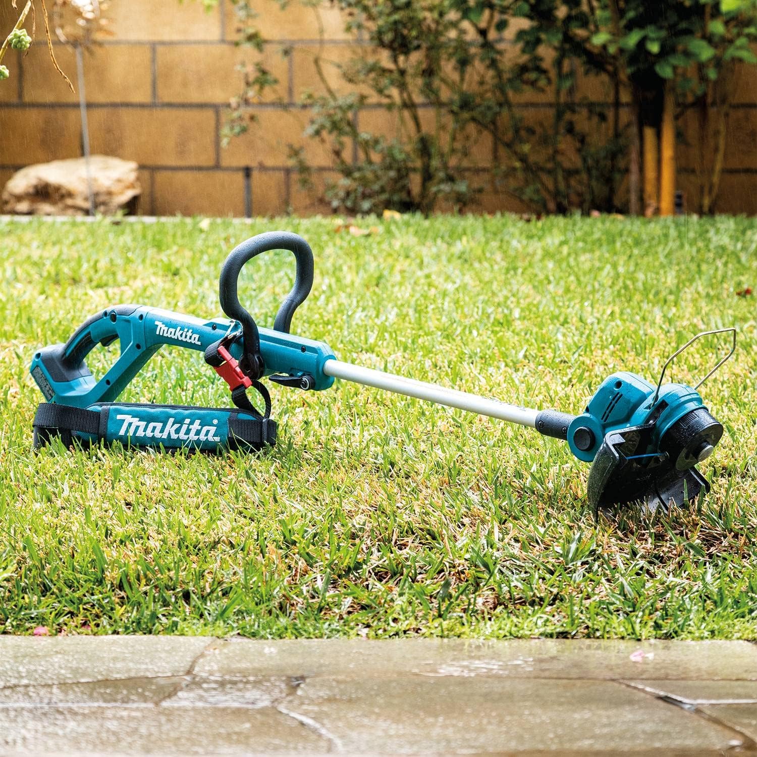 Makita DUR193Z 18V LXT Cordless String Trimmer